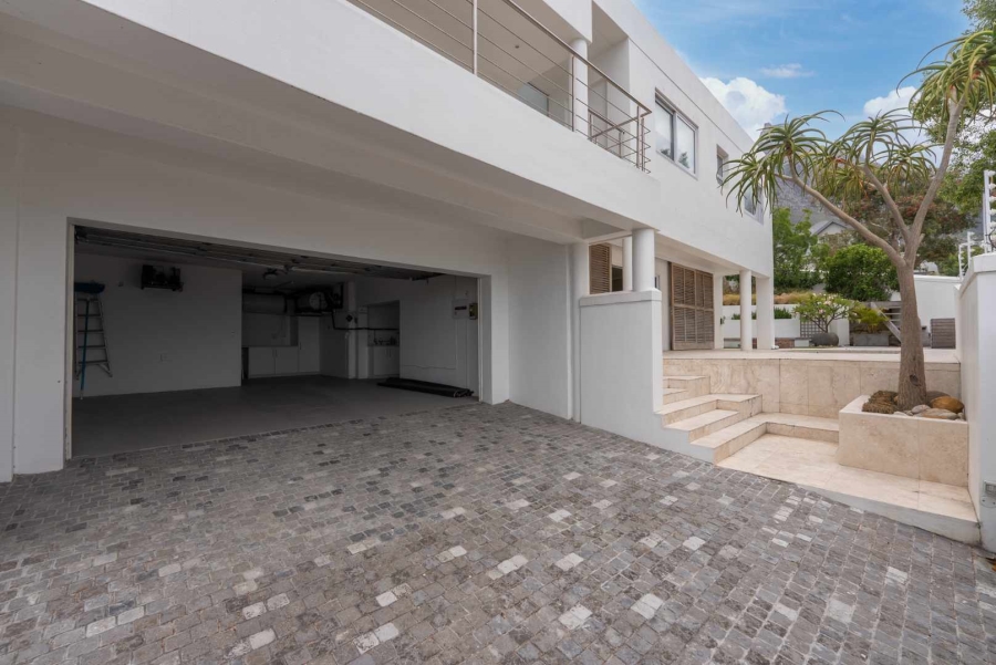 4 Bedroom Property for Sale in Camps Bay Western Cape